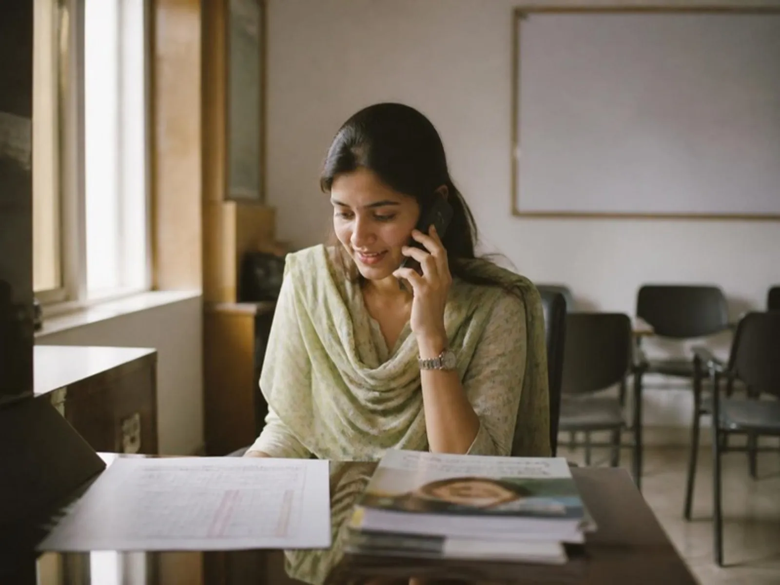 A coaching institute counsellor calling a student about a demo class